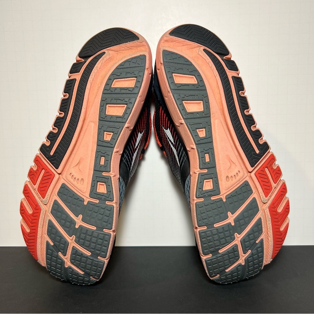 Womens ALTRA Provision 4 Black Running Shoes / Size 9.5 - Picture 7 of 9